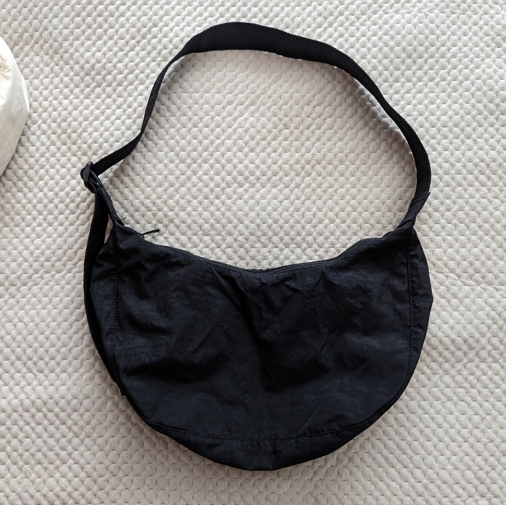 Baggu Medium Crescent Bag - Black